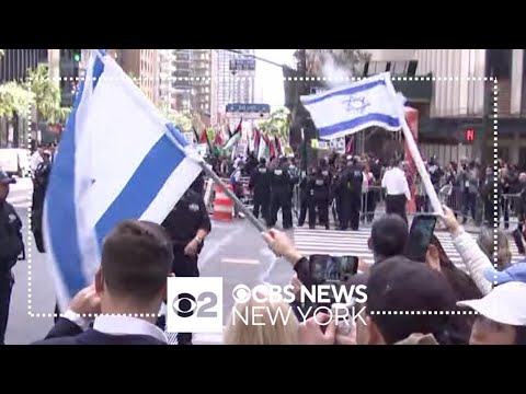 Protests supporting both Israel and Palestinians face off in NYC