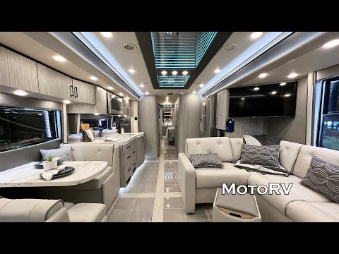 Realm Presidential 2024 Foretravel Motorcoach with Heated Tub