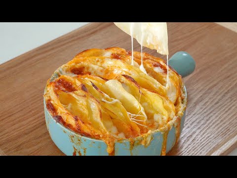 Easy and Delicious Potato Recipe (Perfect Dinner! Creamy Potato Gratin)