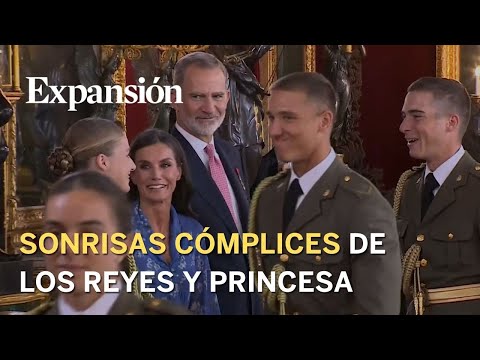 Se viraliza el besamanos de la princesa Leonor con sus compa&ntilde;eros de Academia