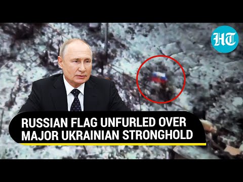 Kyiv To Lose Control of Key Town Near Donbass? Putin&rsquo;s Forces Unfurl Russian Flag In Maryinka| Watch