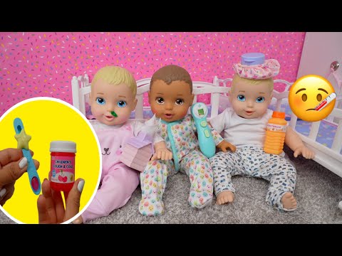 Perfectly Cute baby dolls Cold Morning Routine feeding and changing