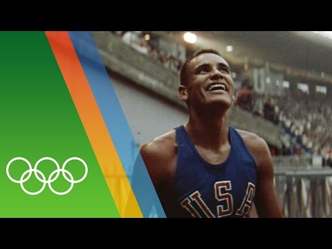 Billy Mills' 10,000m gold at Tokyo 1964 | Epic Olympic Moments