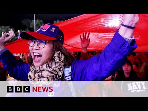 China puts pressure on Taiwan ahead of election | BBC News