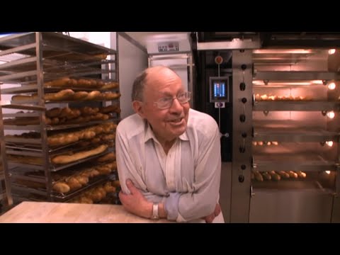 A plus de 80 ans on ouvre notre boulangerie