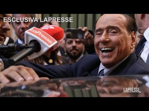 L&amp;rsquo;audio di Berlusconi: &amp;laquo;Ho riallacciato i rapporti con Putin, mi ha regalato 20 bottiglie di...