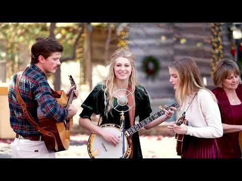 O Come, All Ye Faithful - The Petersens (LIVE)