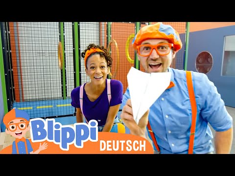 Blippi, Meekah Spielen mit einem Papierflieger in einem Freudenhaus-Vergn&uuml;gungspark