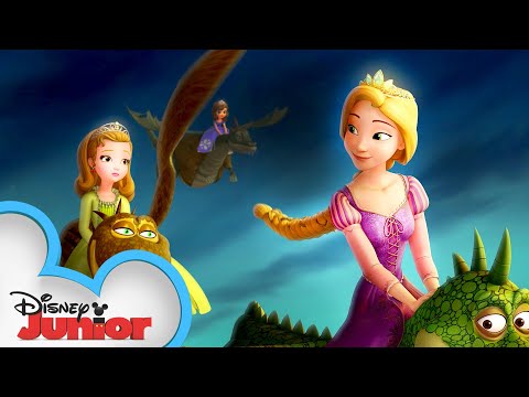 Sofia Meets Rapunzel! ?&amp;zwj;♀️| Sofia the First | Disney Junior