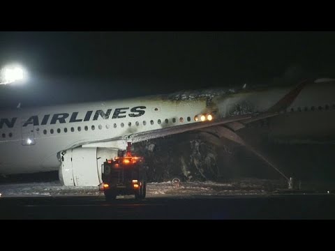 Japon : un avion prend feu &agrave; l'a&eacute;roport Tokyo-Haneda, les passagers sains et saufs