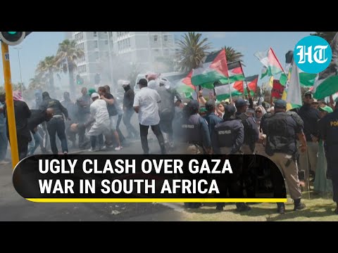 Pro-Palestine Protesters Fight Israel Supporters In S. Africa | Watch Police Contain Violent Stir