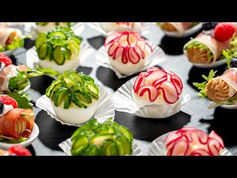 Simple and Delicious Deviled Egg Recipe. Blooming Christmas Eggs