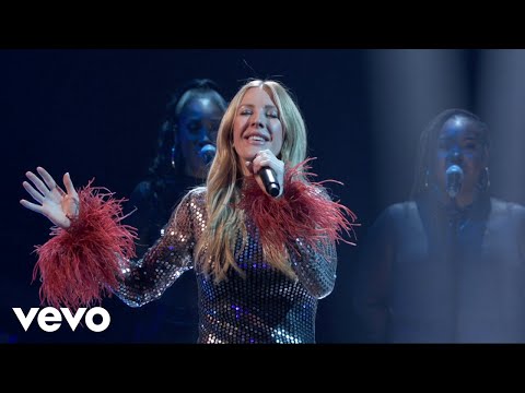 Ellie Goulding - Miracle [Live From Dick Clark&rsquo;s New Year&rsquo;s Rockin&rsquo; Eve]