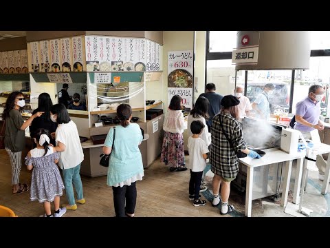 A Japanese self-service udon restaurant that sees 1,000 customers a day.