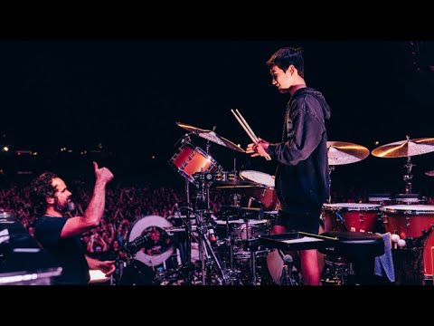 Australian 13 Year Old &ldquo;James&rdquo; Plays Drums With The Killers On &ldquo;For Reasons Unknown&rdquo; | Geelong, 2022