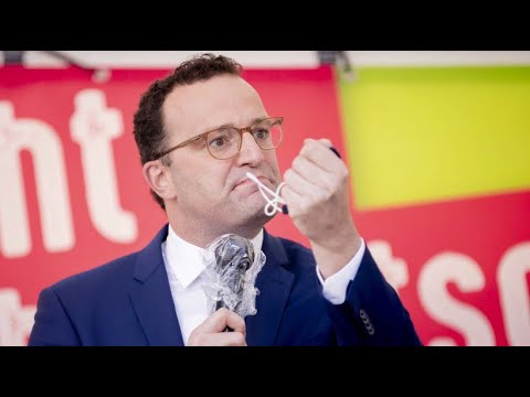 Spahn wird von Pflegekr&auml;ften bei Demo ausgebuht