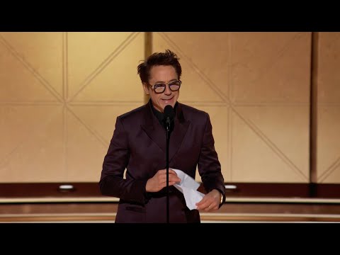 Robert Downey Jr Wins Best Supporting Male Actor &ndash; Motion Picture I 81st Annual Golden Globes