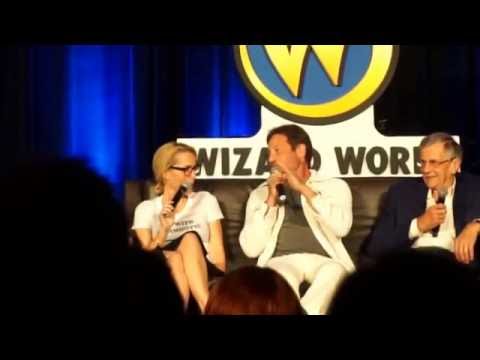 Comic con panel x files @ wizard world Chicago 2016