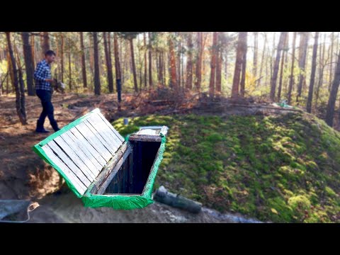 How to build a big SECRET HOUSE for $ 2,000. Alex Wild 30 days in the forest. PART 1