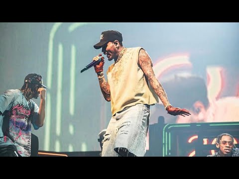 Chris Brown - Party / A Yo Live @ Dubai