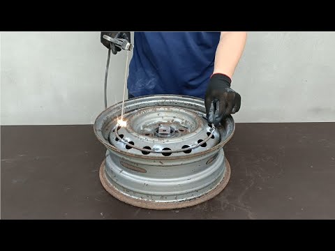 Make a BBQ grill from a car rim