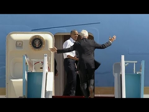 President Obama: &quot;C'mon Bill, let's go&quot;