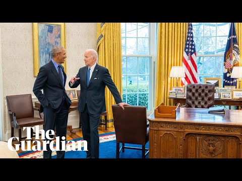 Obama calls Biden 'vice-president' on return to the White House