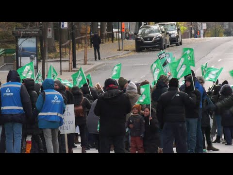 Over 400,000 public sector workers in Quebec walk off the job