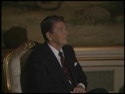 President Reagan Meeting Spanish opposition leader Manuel Fraga on May 7, 1985