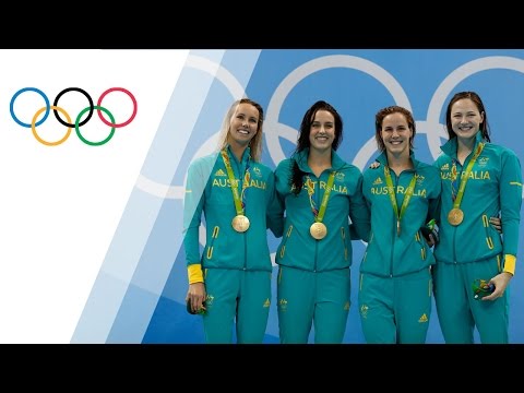 Australia set new world record en route to relay gold