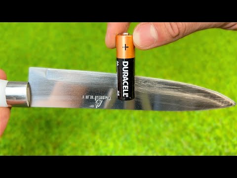 KNIFE like a razor in 1 minutes! Using a BATTERY! Amazing Way