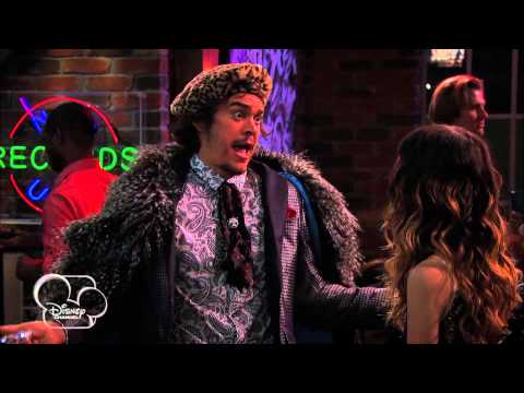 Austin &amp;amp; Ally - Viral Video's &amp;amp; Very Bad Dancing