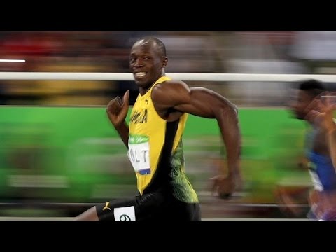 Usain Bolt's smile cracks up the Internet