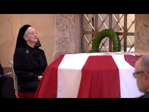 Funeral del &quot;peculiar&quot; pr&iacute;ncipe Enrique de Dinamarca