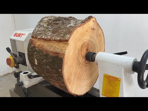 Amazing Woodturning Traditional - Clever And Creative Idea Manually Planing Wood On Wood Lathe