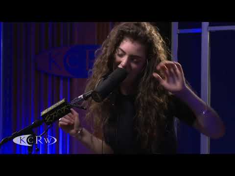 Lorde performing &amp;quot;Royals&amp;quot; Live on KCRW