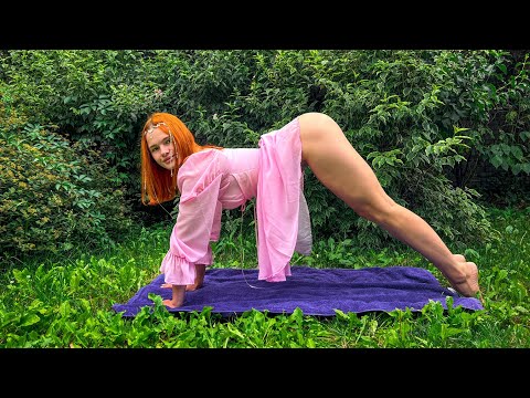 RELAXING: yoga in the nature 🌿