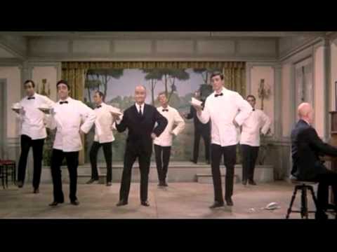 Louis de Funès - Le grand restaurant (1966) - Cossacks  Dance