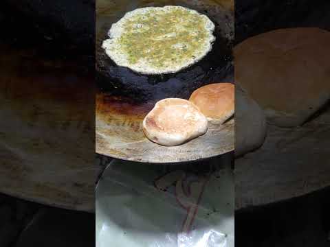 Pav omelette | Mominpura Nagpur [raw video]