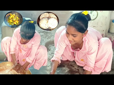 दोस्तों आज दोस्तों मैंने बनाई  सेमी की फली और साथ में गरमा गरम फुल्की LaxmiOfficial Cooking