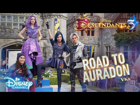 Descendants 3 | BEHIND THE SCENES: Road To Auradon - The Original VKs ? | Disney Channel UK