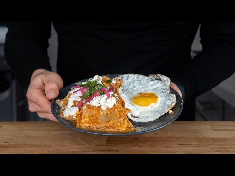 The 5 minute Mexican breakfast everyone should know how to make.