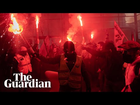 French protesters storm stock exchange in Paris over rise in pension age