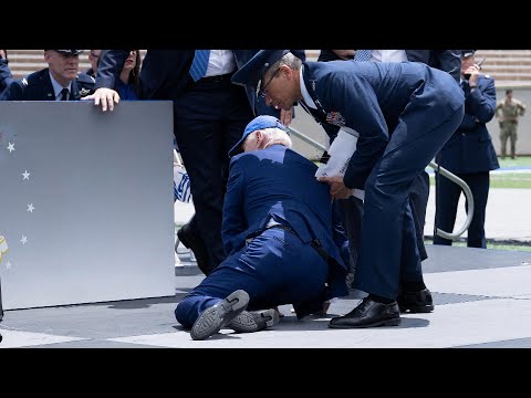 Biden Says He Got &lsquo;Sandbagged&rsquo; After Tripping at Ceremony