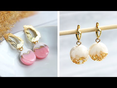 3 cool epoxy resin earrings that you will adore || Gorgeous DIY Jewelry