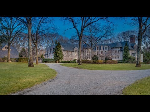 Luxury Long Island Property Tour With Maria Babaev: 4 Red Fox Ln, Brookville, NY 11545