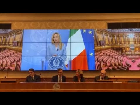 Meloni ringrazia senatori e senatrici del Pd. Ma il video al Senato &amp;egrave; realizzato con...