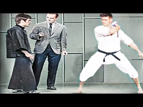 Joe Lewis Tries To Teach Bruce Lee Karate........ Then This Happened