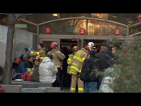 Multiple people injured after minor train derailment on Upper West Side