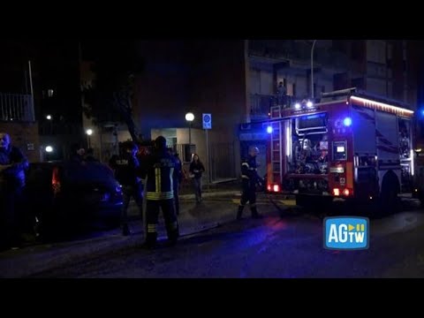 Incendio in un appartamento in via Giornalisti a Roma: evacuati diversi inquilini